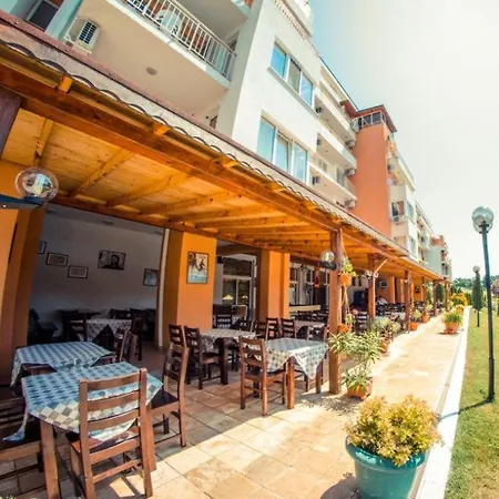 Crown Seaside סבטי ולאס