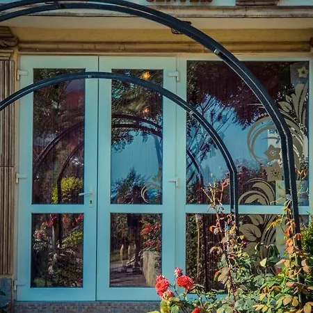 Crown Seaside Apartman Szveti Vlasz