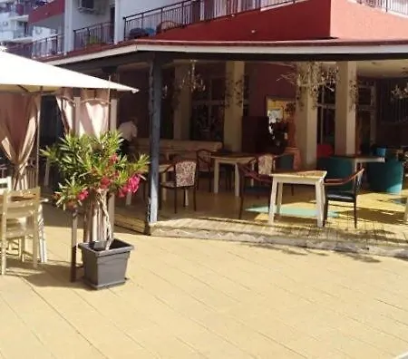 Crown Seaside